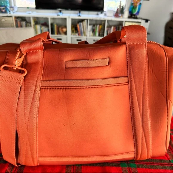 Dagne Dover Landon Neoprene Weekend Bag - Bold Orange (Large) Free shipping - Picture 3 of 9